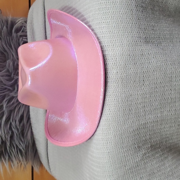 Hats pink metallic, sequin hat or tall black hat - Picture 6 of 13